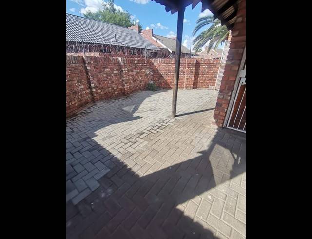 2 BEDROOM HOUSE FOR SALE IN NAVALSIG